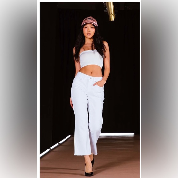 🐥🌷Wide Leg Raw Hem Jeans Size 7/28 - Picture 2 of 7